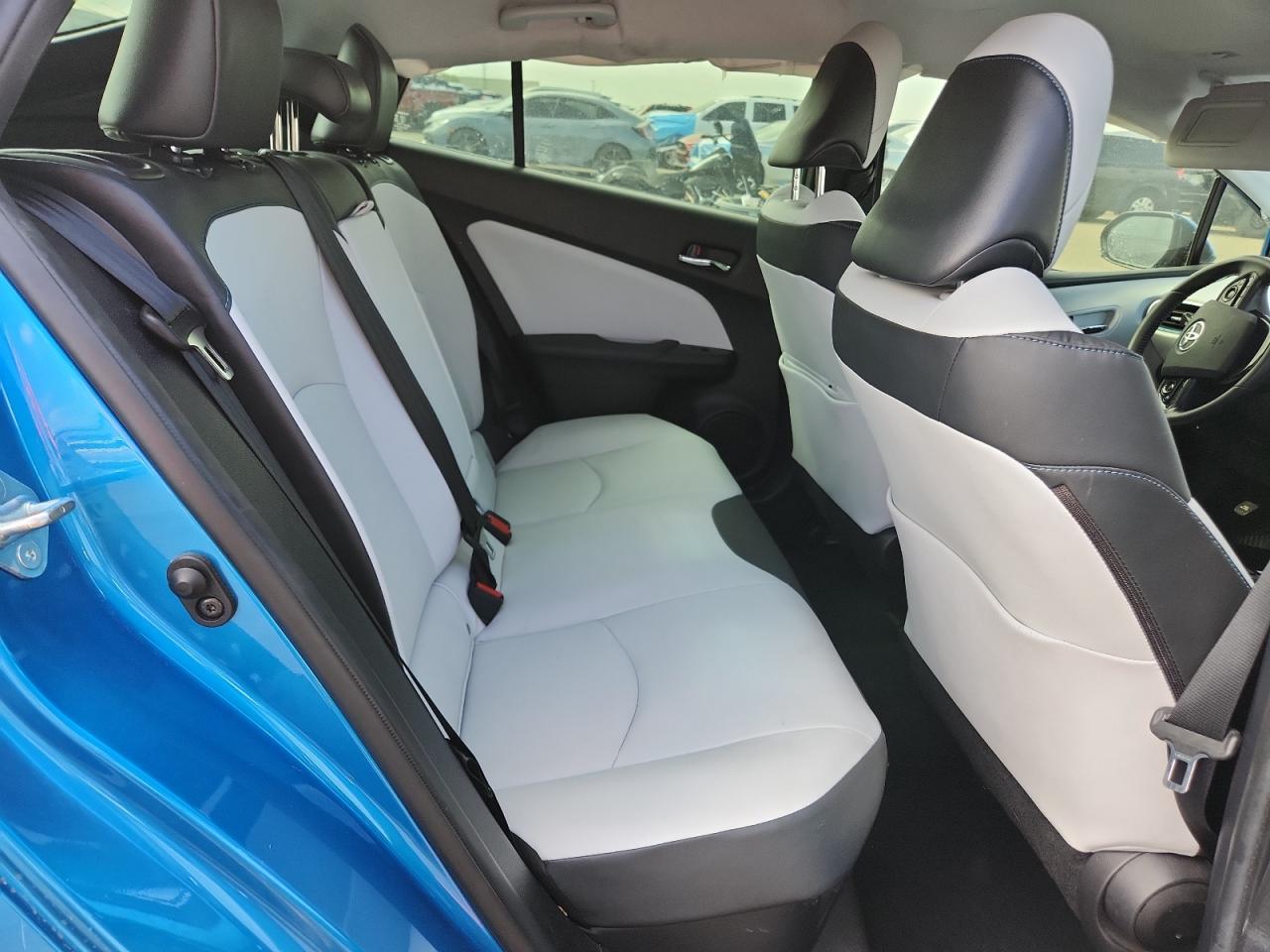 2020 Toyota Prius Le VIN: JTDL9RFU9L3021806 Lot: 71280875