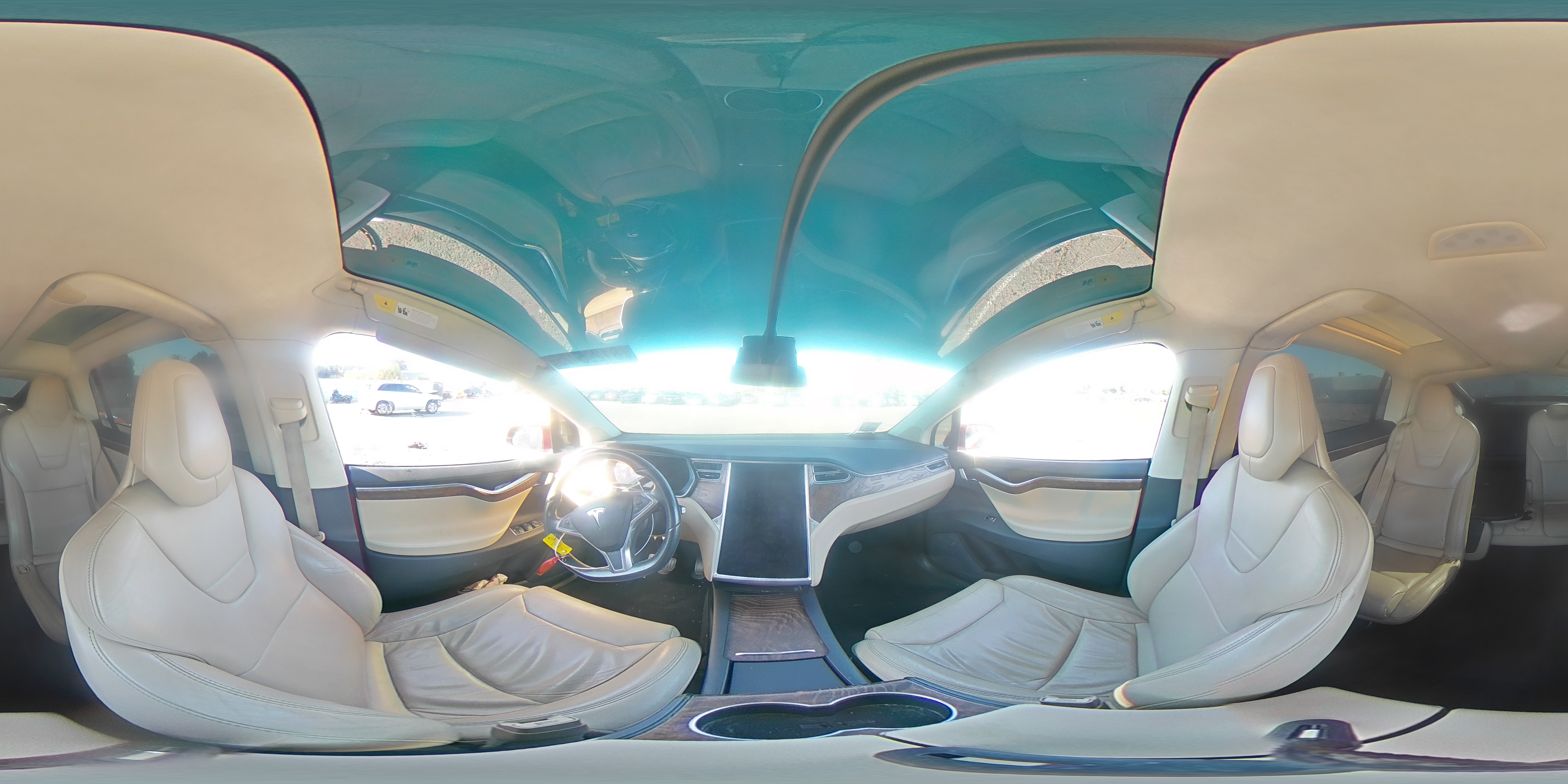 2017 Tesla Model X VIN: 5YJXCBE22HF044770 Lot: 81295475