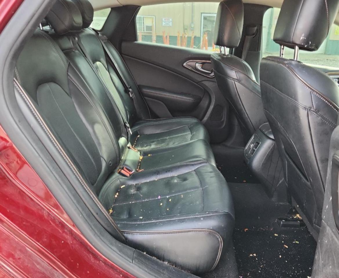 2015 Chrysler 200 C VIN: 1C3CCCCGXFN657693 Lot: 81585195