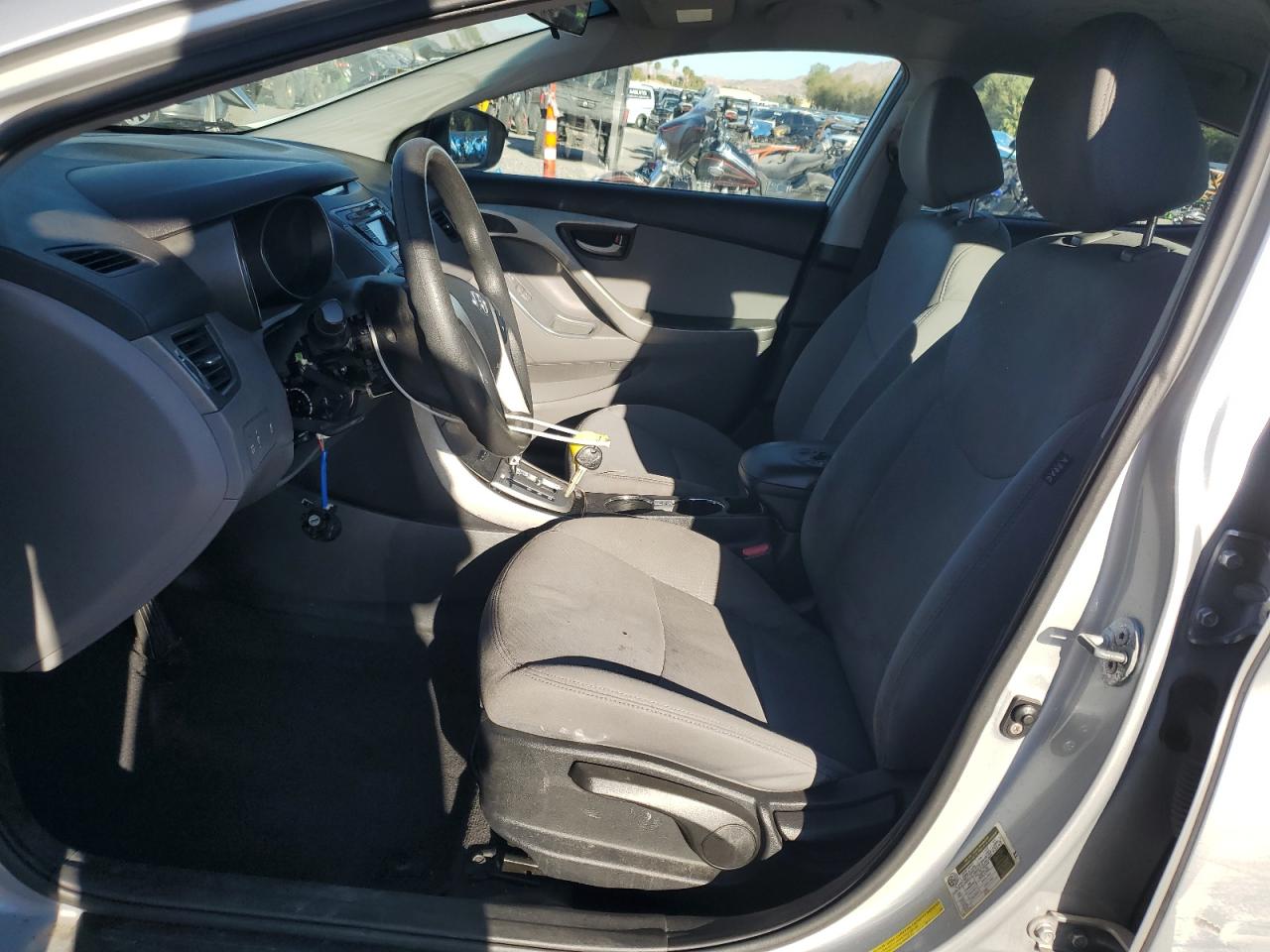 2012 Hyundai Elantra Gls VIN: 5NPDH4AE0CH067457 Lot: 83861175