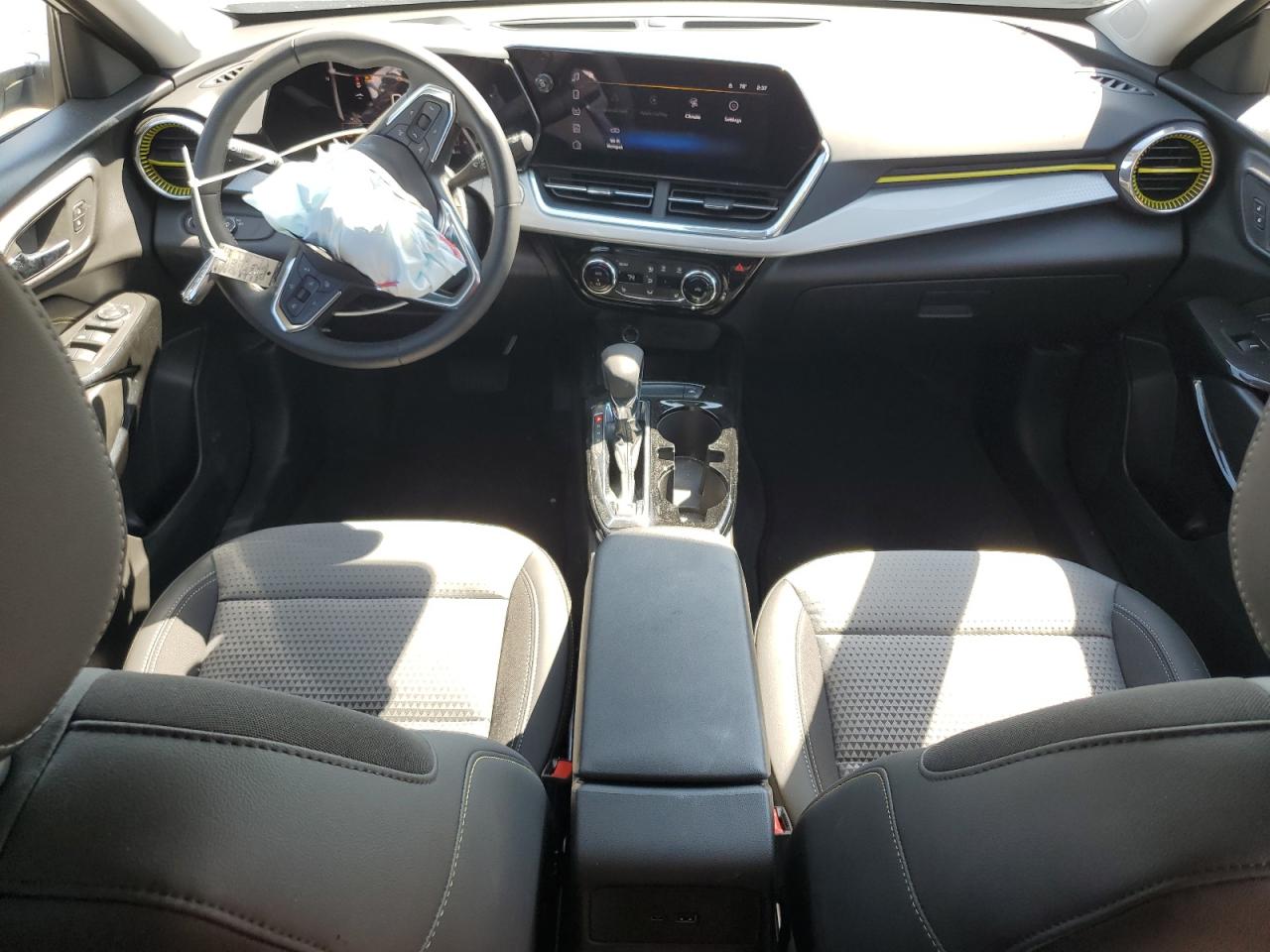 2025 Chevrolet Trax 1Lt VIN: KL77LHEP5SC020138 Lot: 80497075