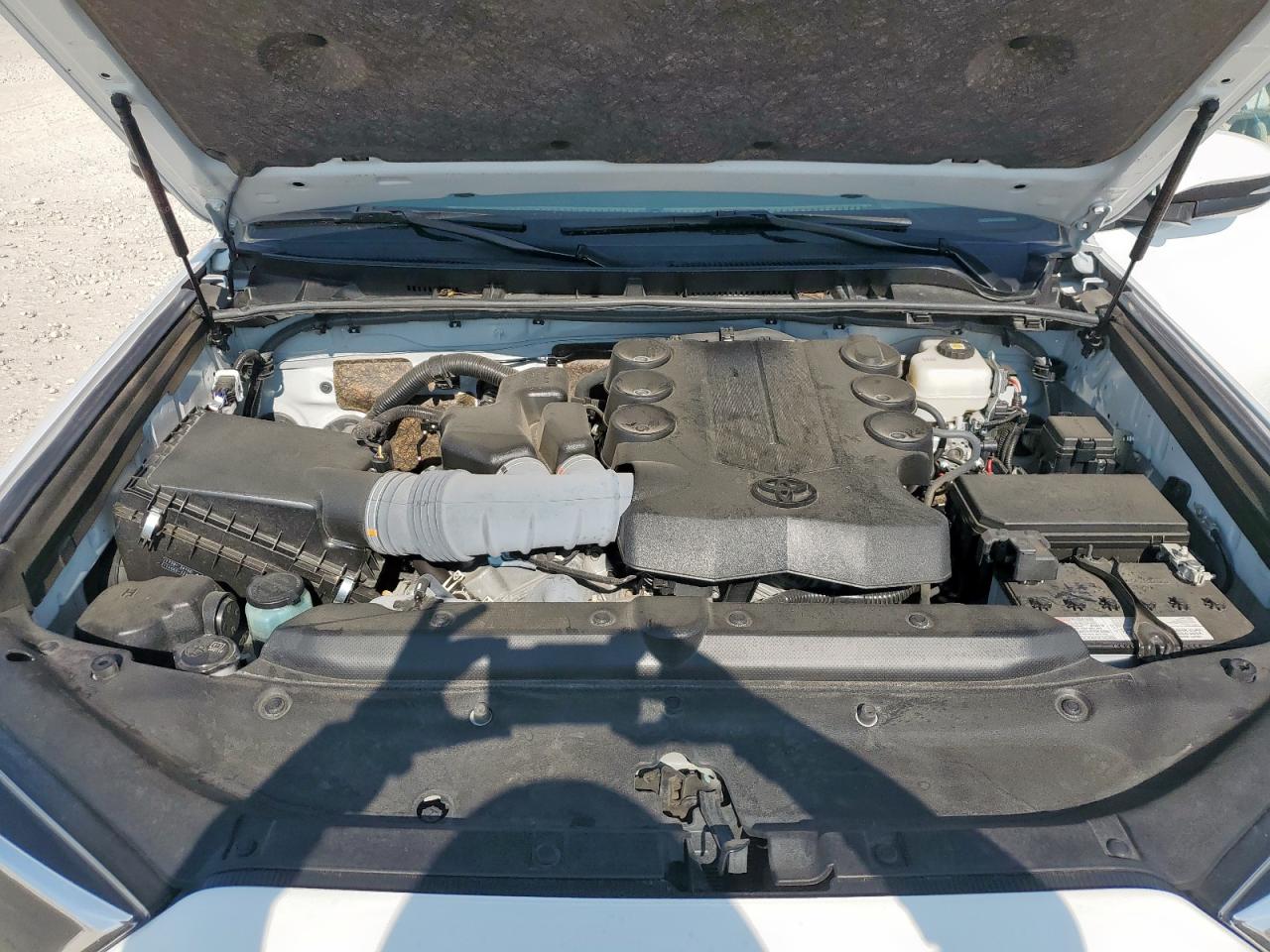 2024 Toyota 4Runner Sr5/Sr5 Premium VIN: JTENU5JR7R6227115 Lot: 80287495