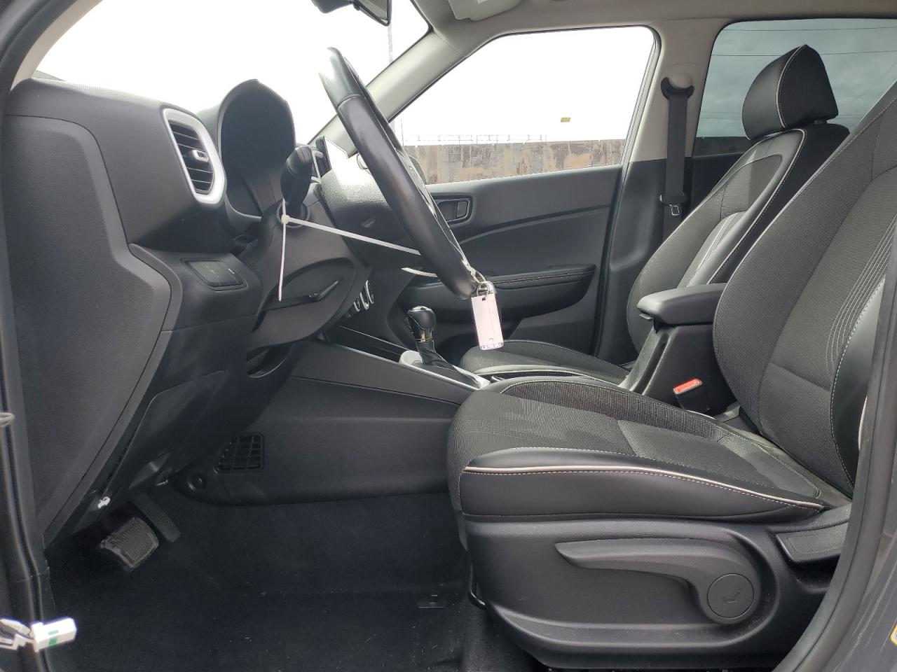 2023 Hyundai Venue Sel VIN: KMHRC8A33PU267007 Lot: 81881305