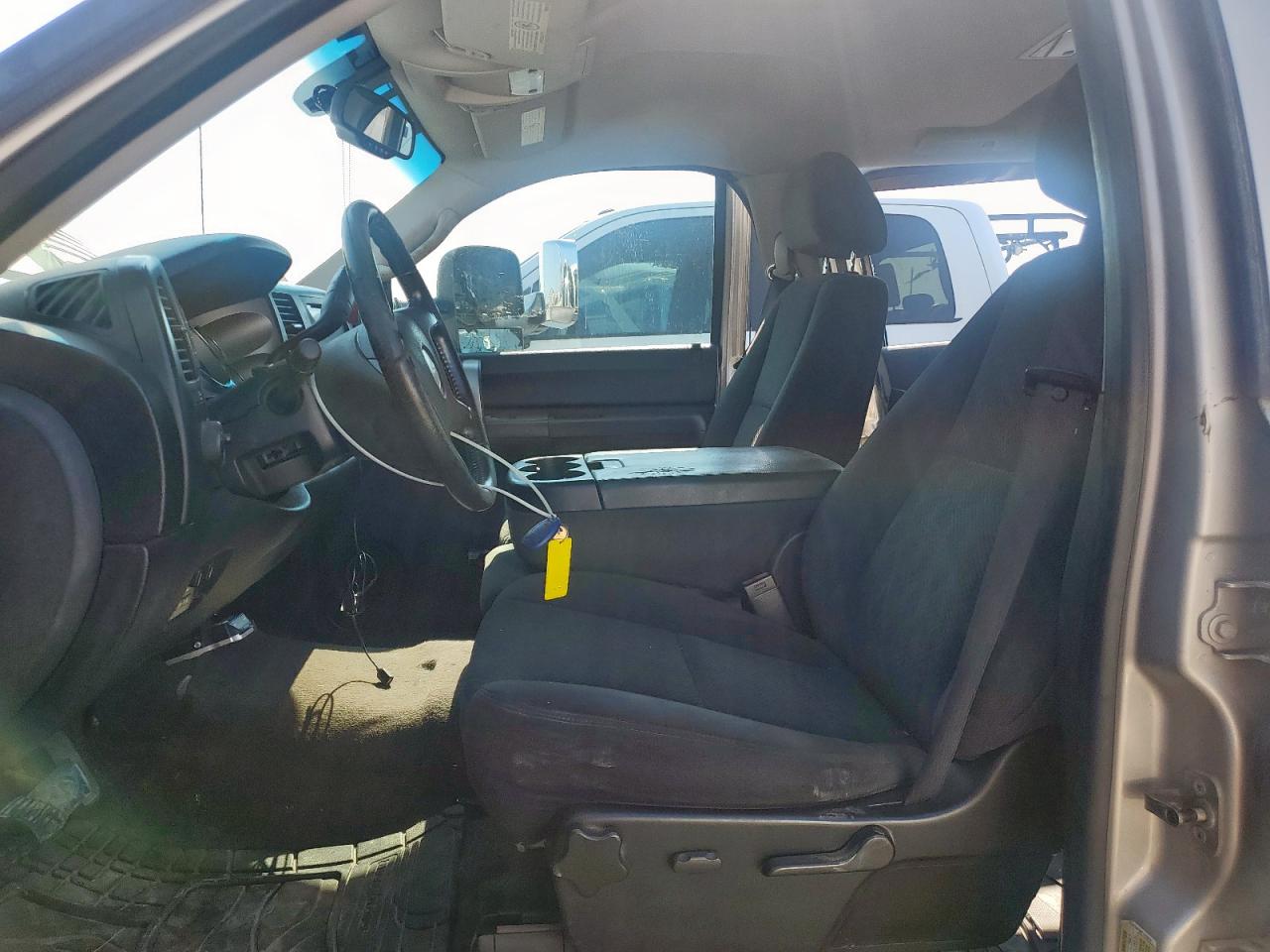 2008 Chevrolet Silverado K3500 VIN: 1GCJK33698F143893 Lot: 80317935