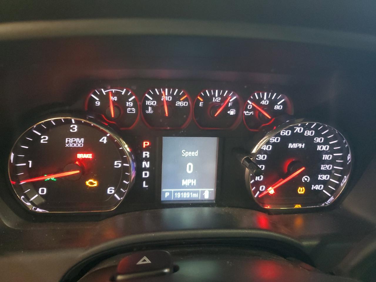 2018 Chevrolet Silverado K1500 VIN: 1GCNKNEH1JZ329055 Lot: 84057285