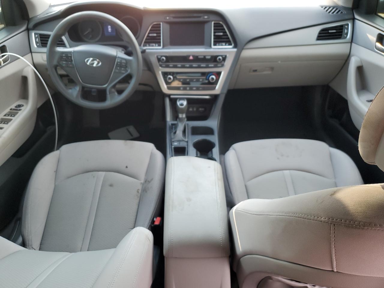 2017 Hyundai Sonata Se VIN: 5NPE24AF7HH557545 Lot: 71207205