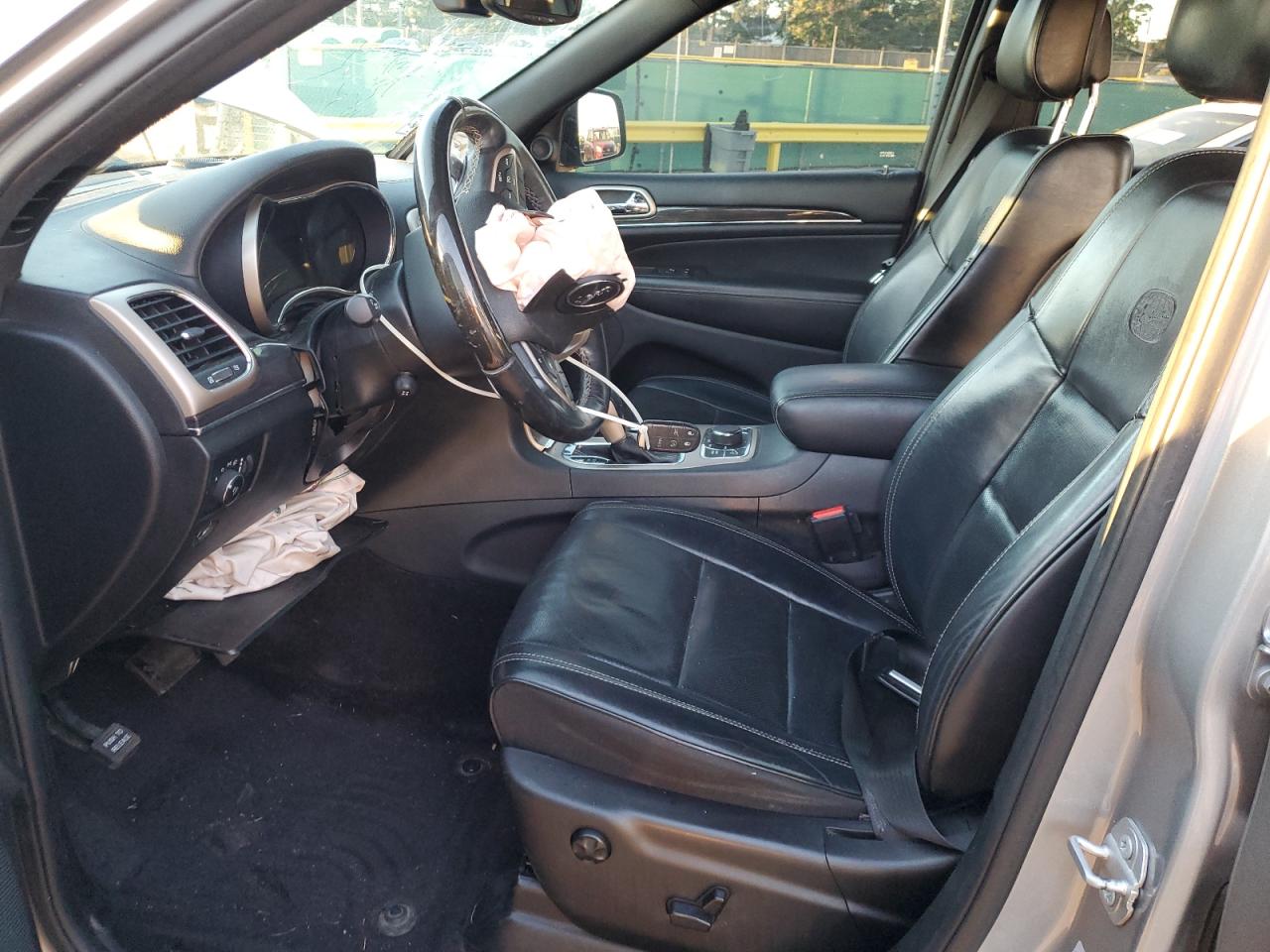 2017 Jeep Grand Cherokee Overland VIN: 1C4RJFCGXHC756588 Lot: 84282675