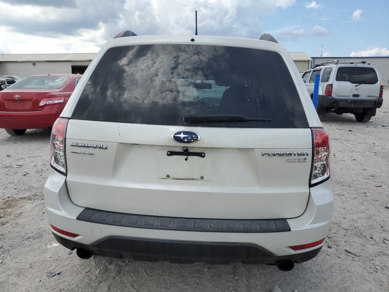 2011 Subaru Forester Limited VIN: JF2SHAEC6BH762149 Lot: 71106415