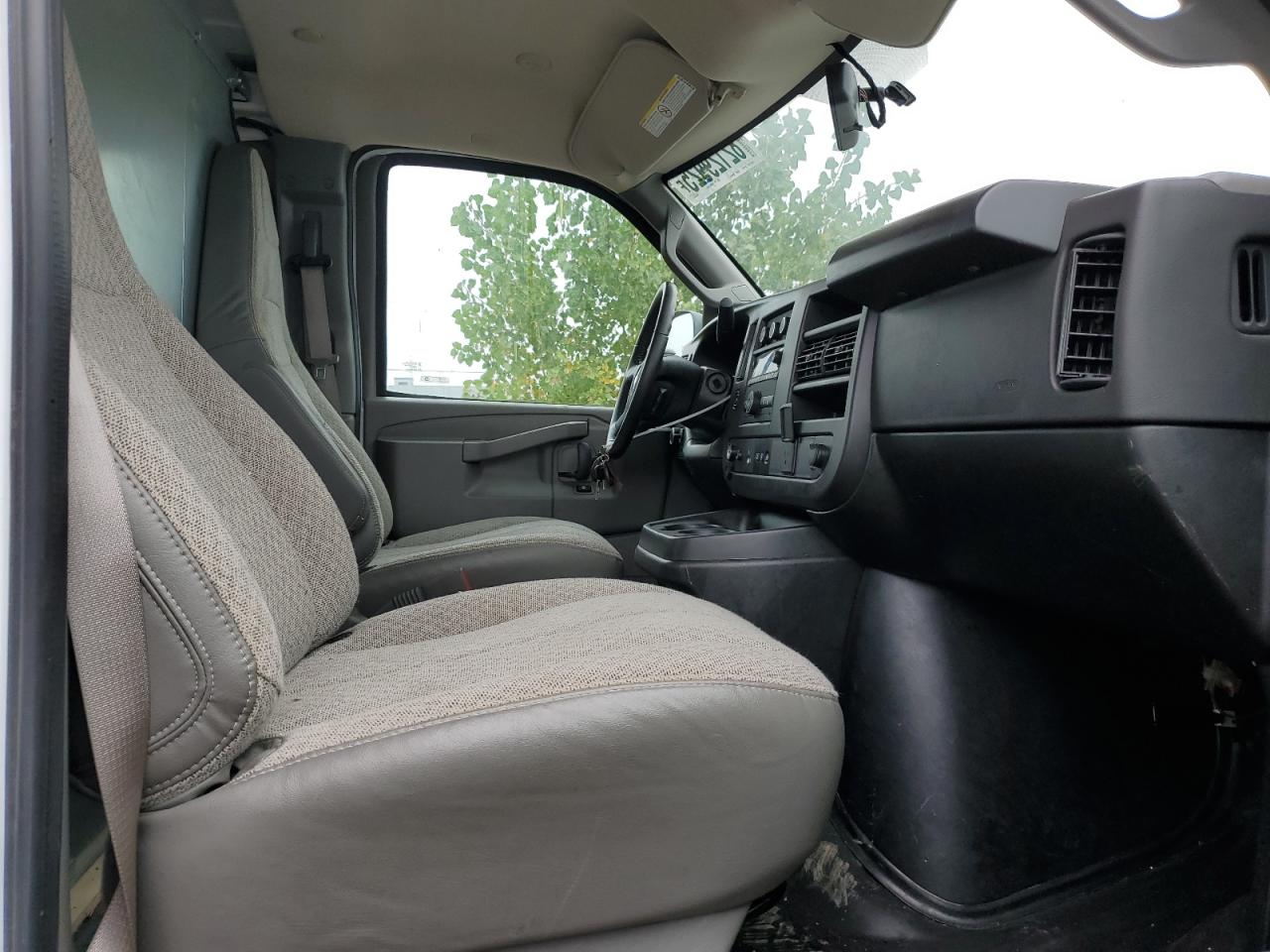 2023 Chevrolet Express G2500 VIN: 1GCWGBFPXP1257970 Lot: 82129925