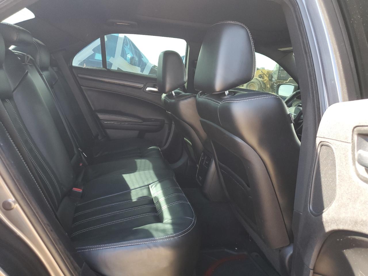 2016 Chrysler 300 S VIN: 2C3CCAGG1GH208959 Lot: 81146485