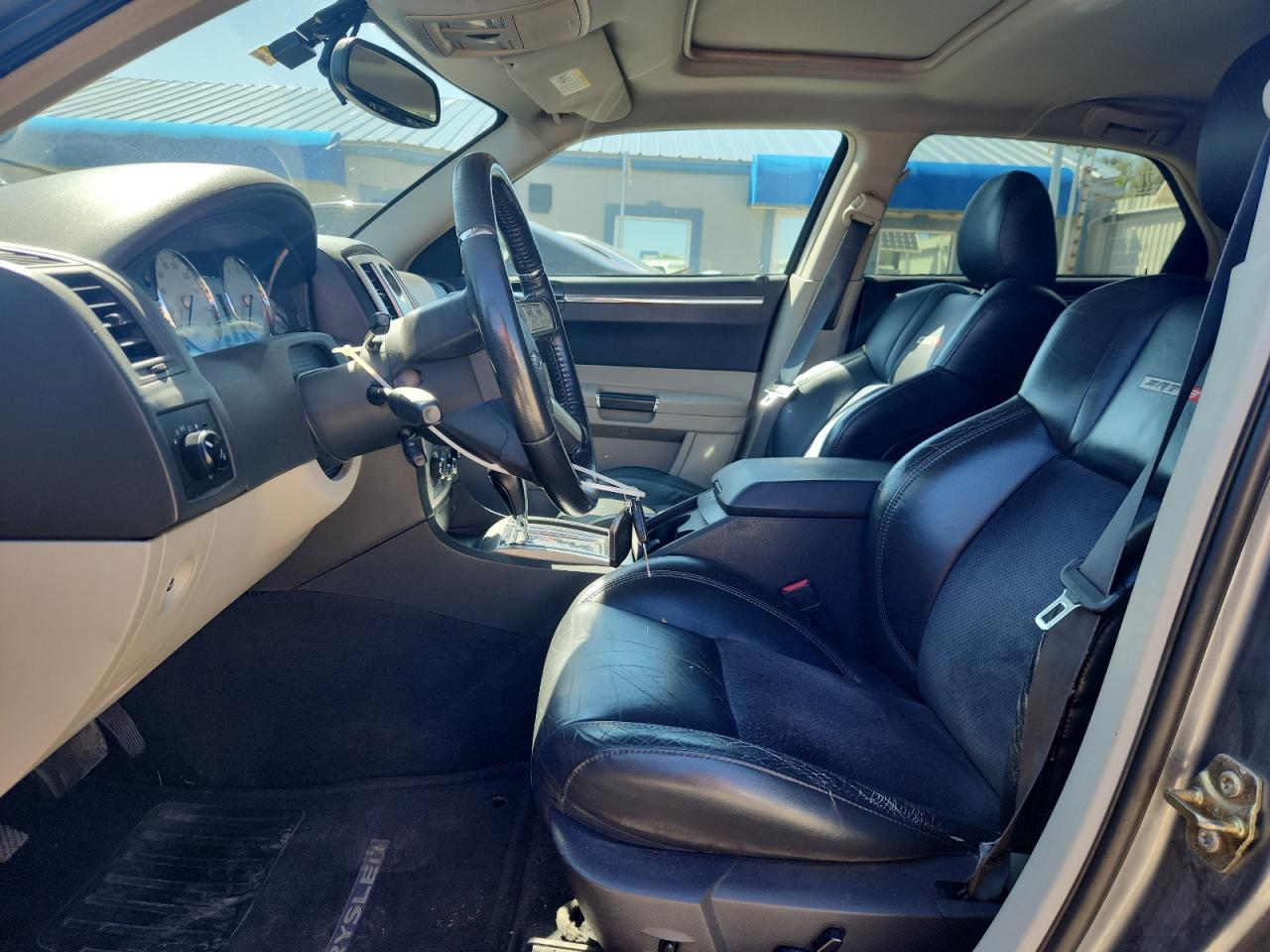 2006 Chrysler 300C Srt-8 VIN: 2C3LA73W26H362116 Lot: 81233055