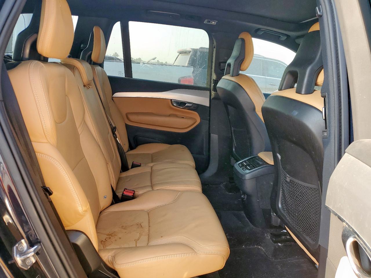 2017 Volvo Xc90 T6 VIN: YV4A22PK4H1155915 Lot: 81439065