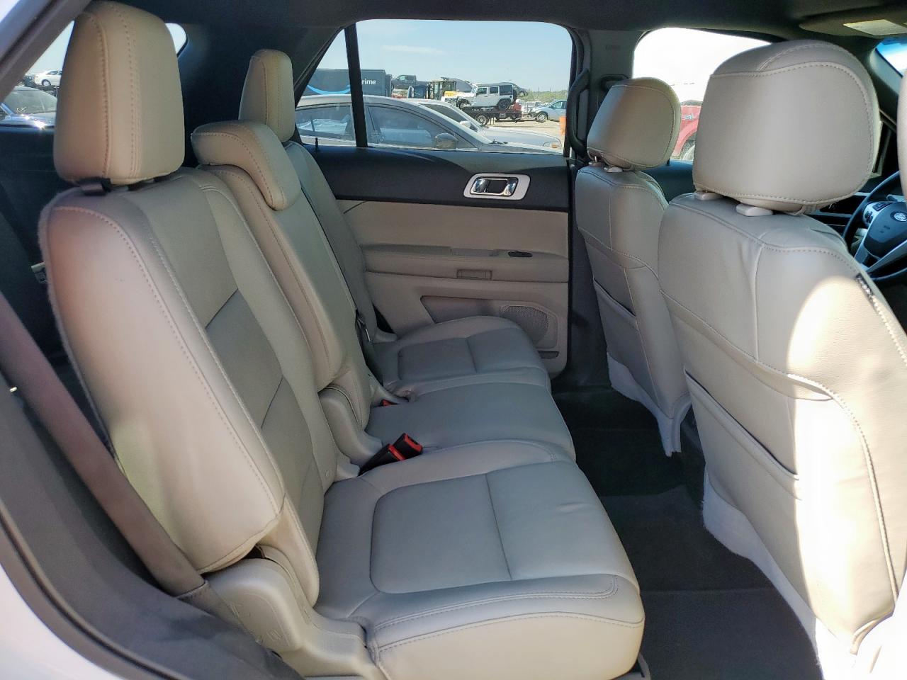 2015 Ford Explorer Xlt VIN: 1FM5K8D89FGA93255 Lot: 84471435