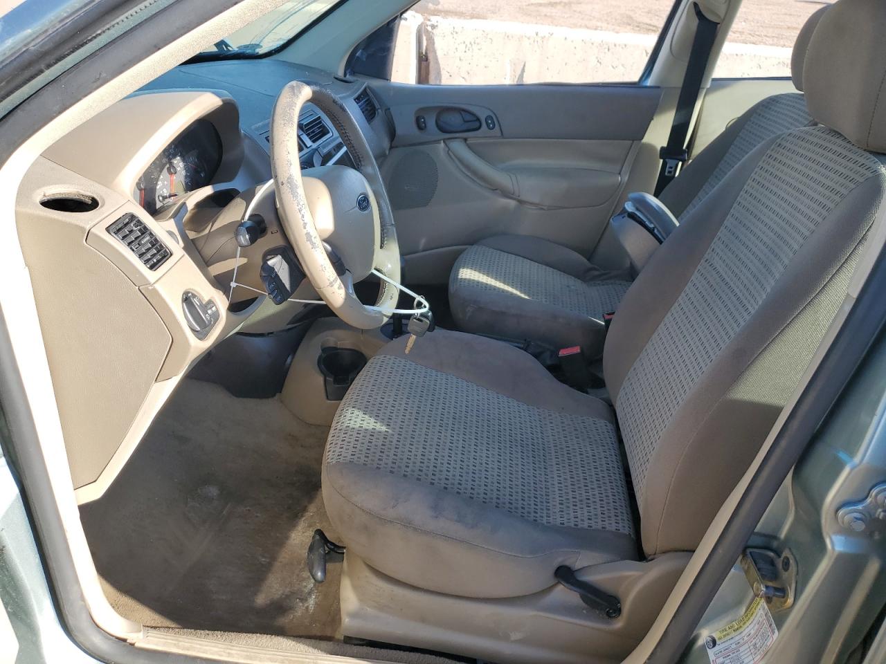 2005 Ford Focus VIN: 1FAFP34N95W271744 Lot: 81314275