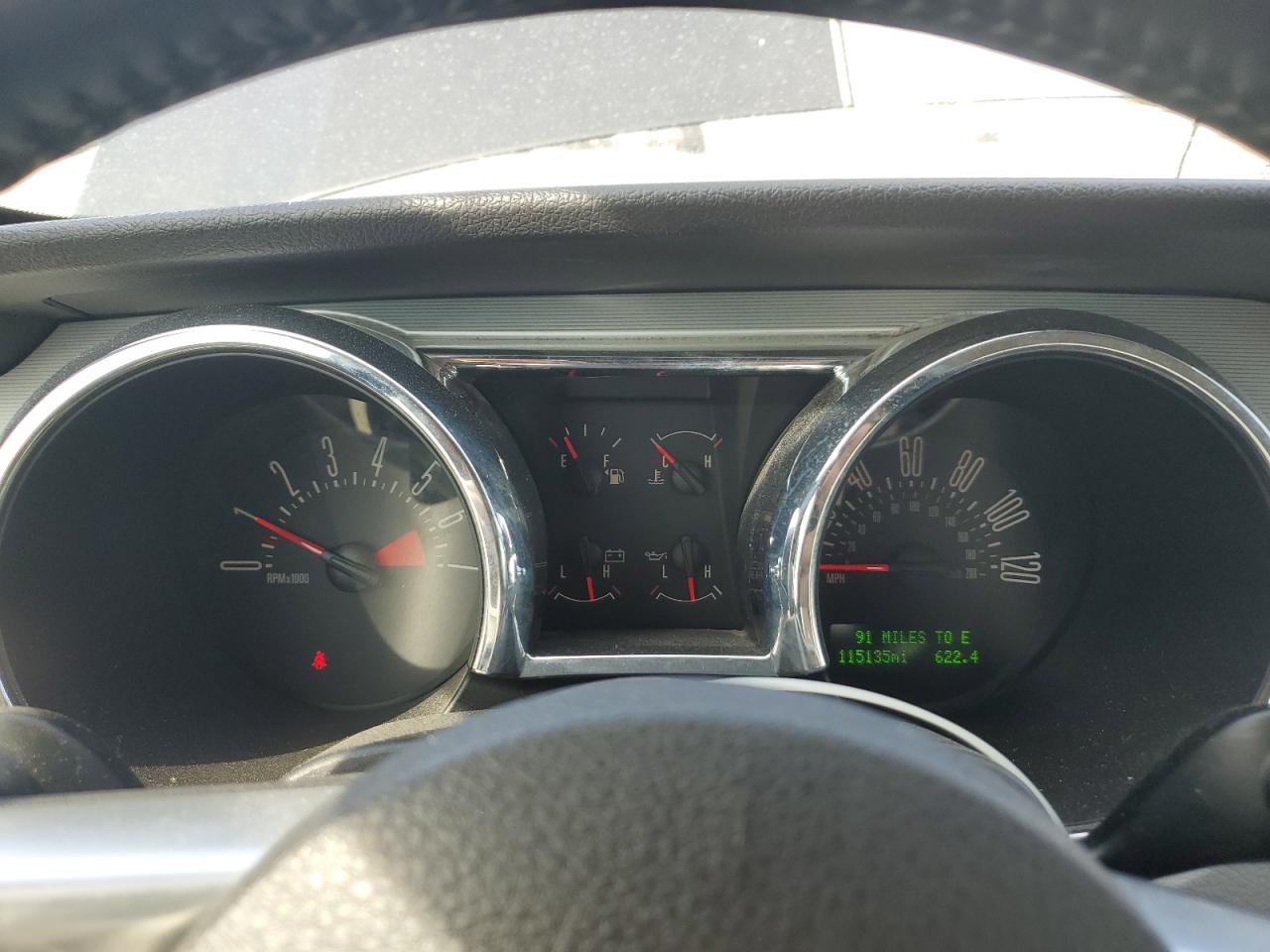 2008 Ford Mustang VIN: 1ZVHT80N985157249 Lot: 81014495