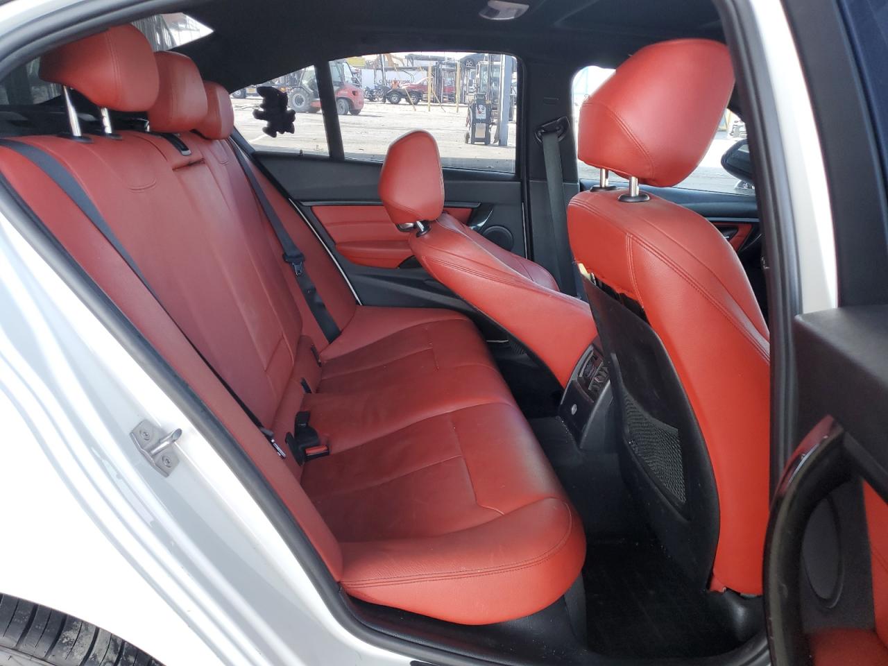 2015 BMW 328 I VIN: WBA3A5C59FP604092 Lot: 83976445