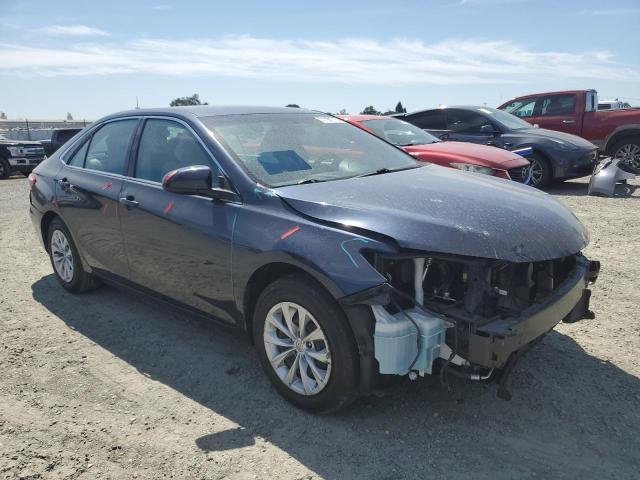  TOYOTA CAMRY 2017 Синий