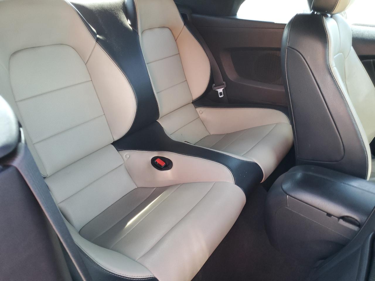 2015 Ford Mustang VIN: 1FATP8UH8F5364224 Lot: 71234495