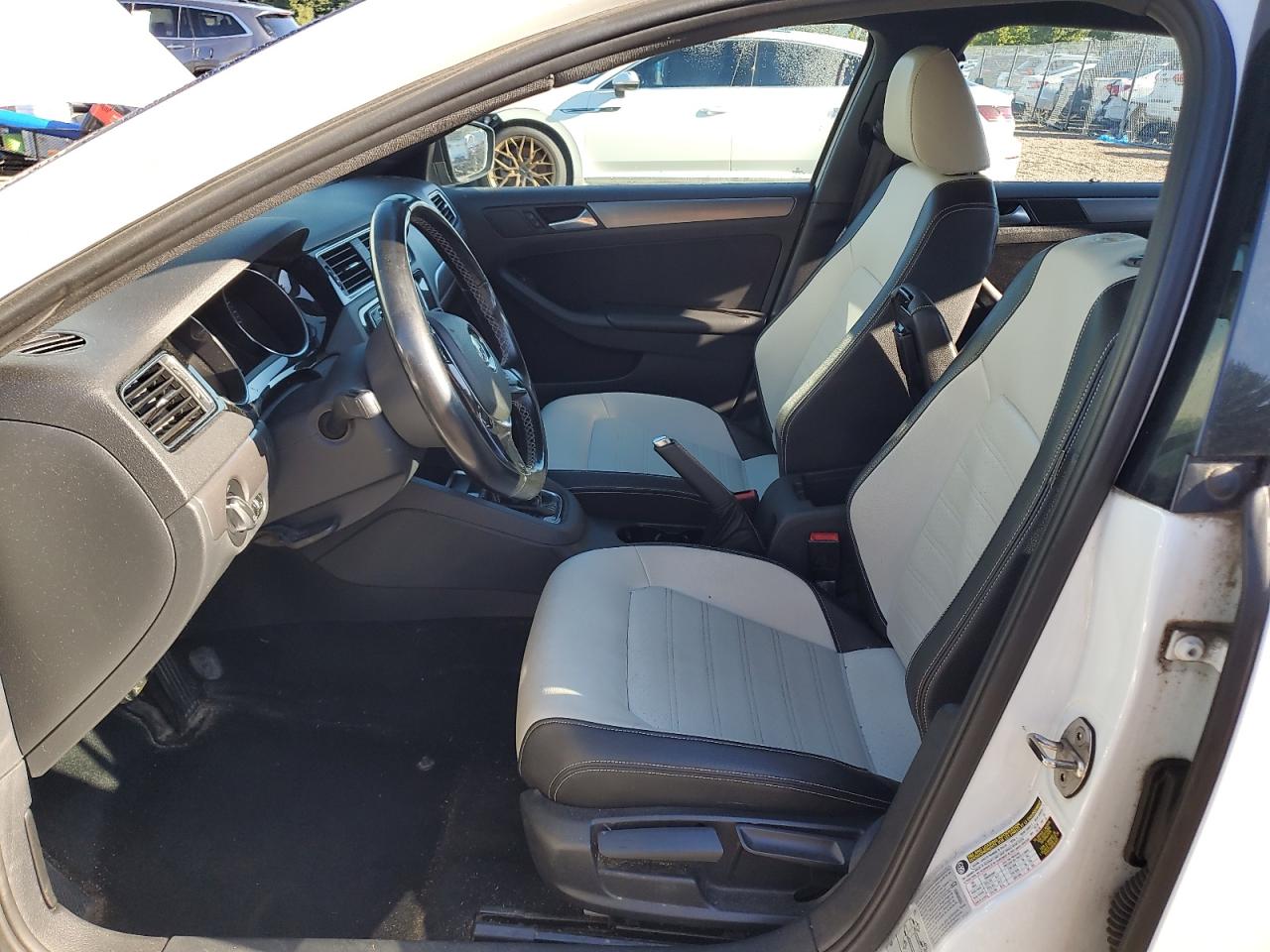 2016 Volkswagen Jetta Sport VIN: 3VWD17AJ5GM302421 Lot: 71174035