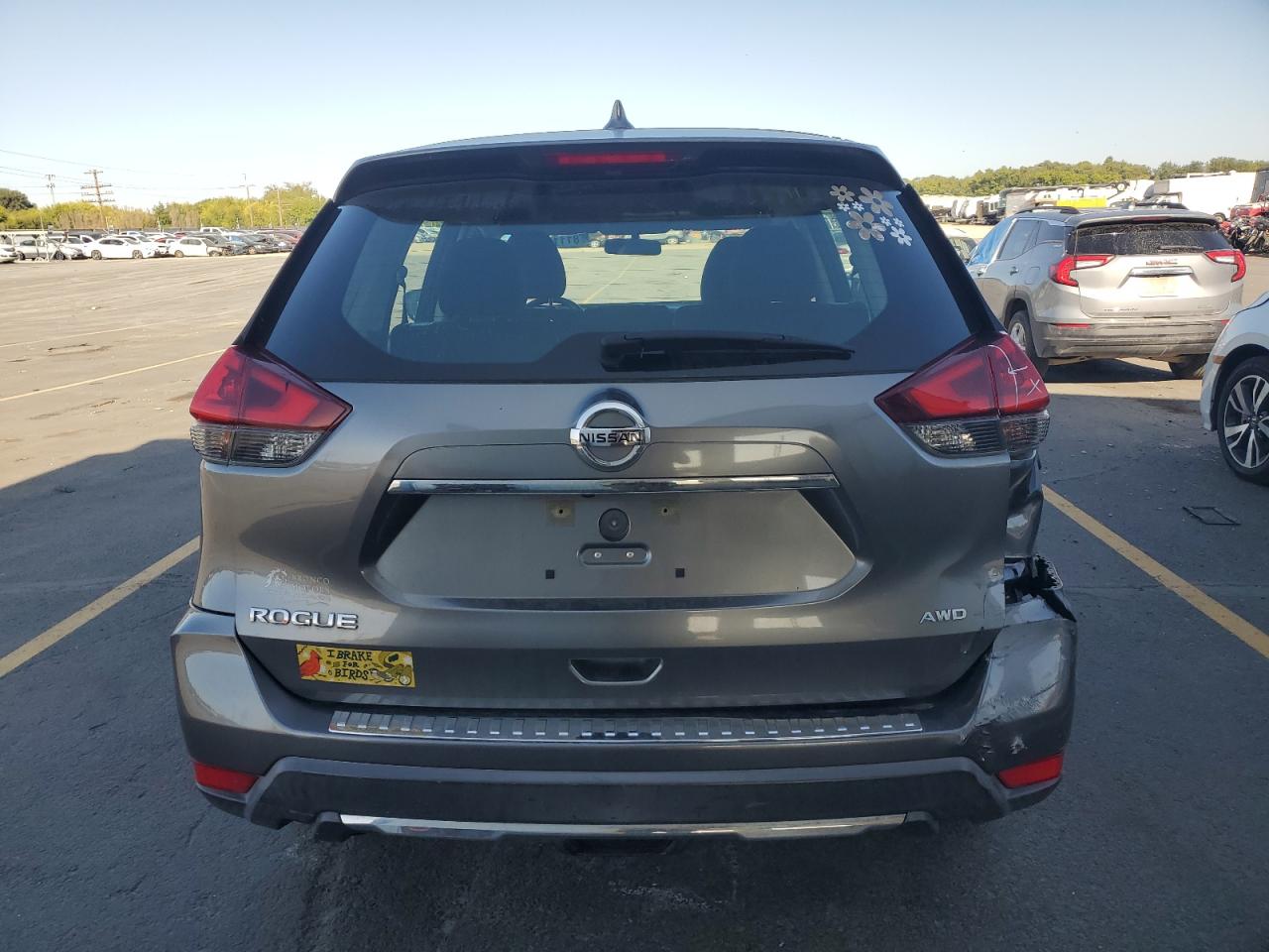 2018 Nissan Rogue S VIN: KNMAT2MV6JP552222 Lot: 81113035