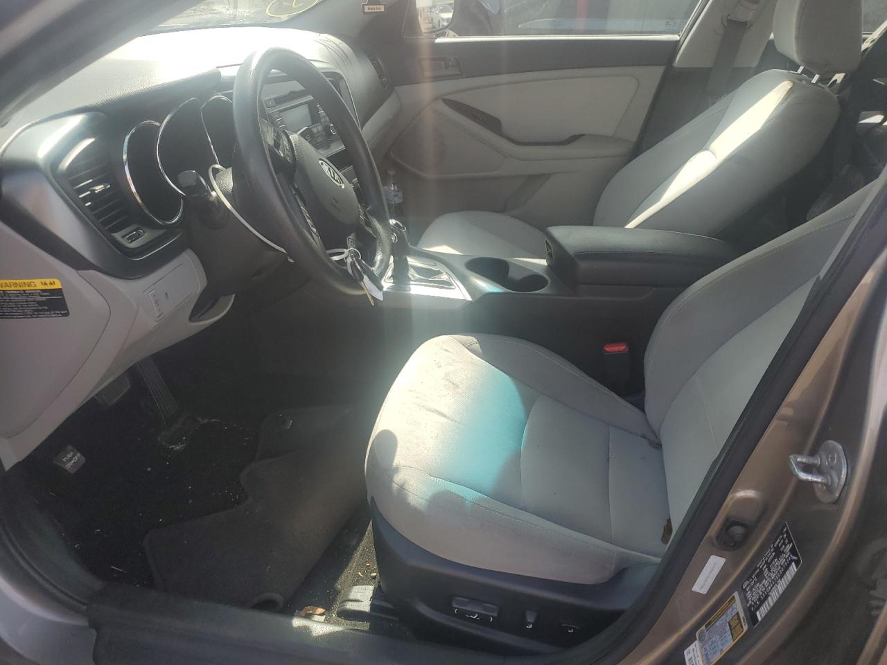 2012 Kia Optima Lx VIN: 5XXGM4A7XCG079346 Lot: 84360955