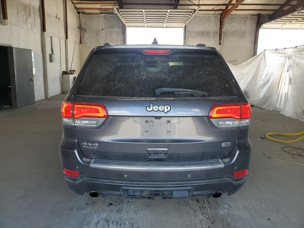 2015 Jeep Grand Cherokee Overland VIN: 1C4RJFCG8FC158061 Lot: 80517975