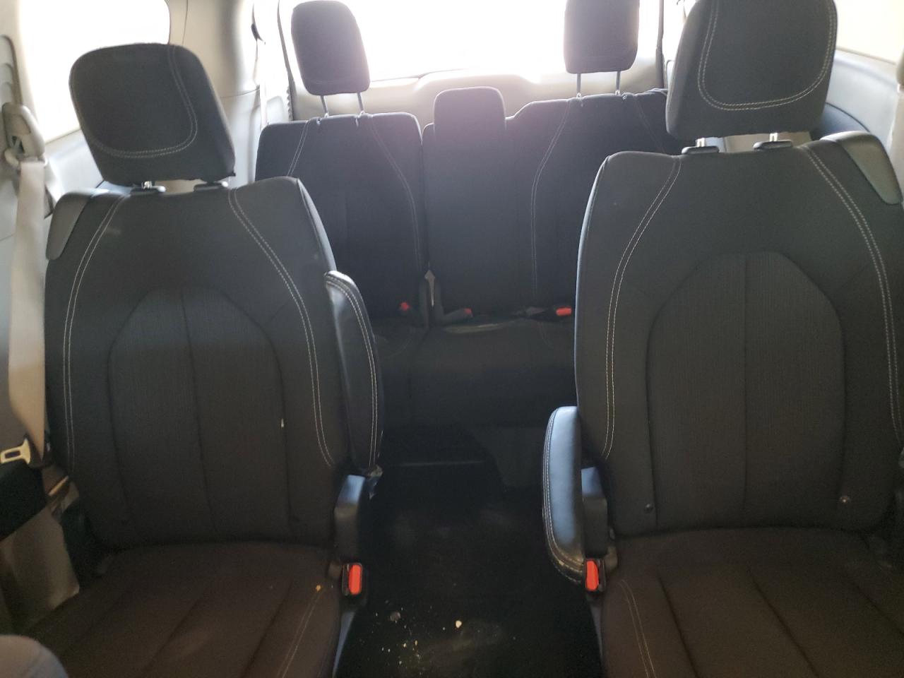 2022 Chrysler Voyager Lx VIN: 2C4RC1CG4NR226939 Lot: 72071445