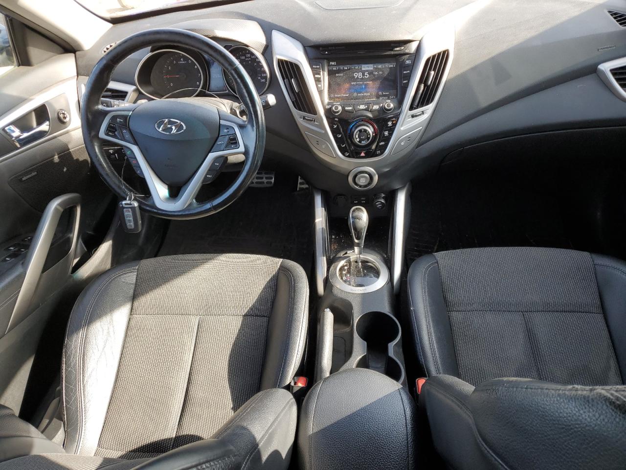 2014 Hyundai Veloster VIN: KMHTC6AD1FU220947 Lot: 81671715