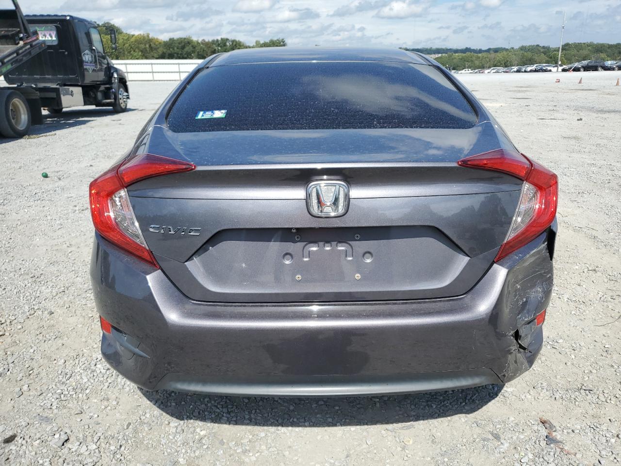 2018 Honda Civic Lx VIN: 2HGFC2F56JH502302 Lot: 81843745