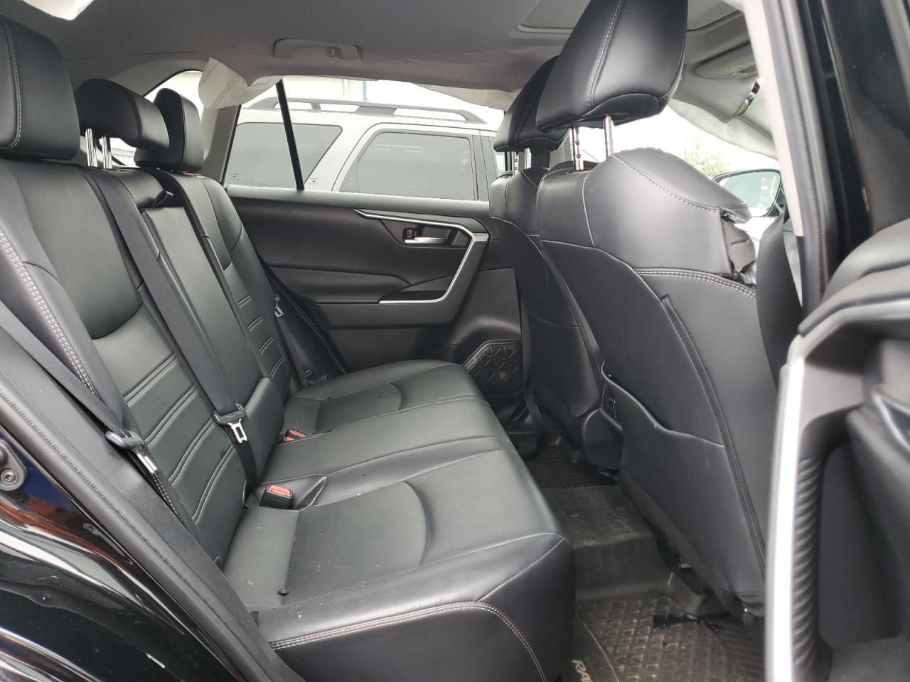 2021 Toyota Rav4 Xle VIN: 2T3R1RFV8MC145317 Lot: 81508895