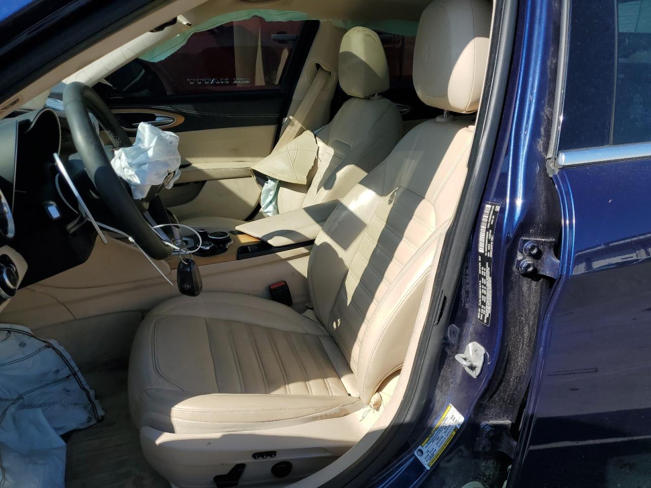 2017 Alfa Romeo Giulia Ti Q4 VIN: ZARFAEEN4H7559293 Lot: 80630305