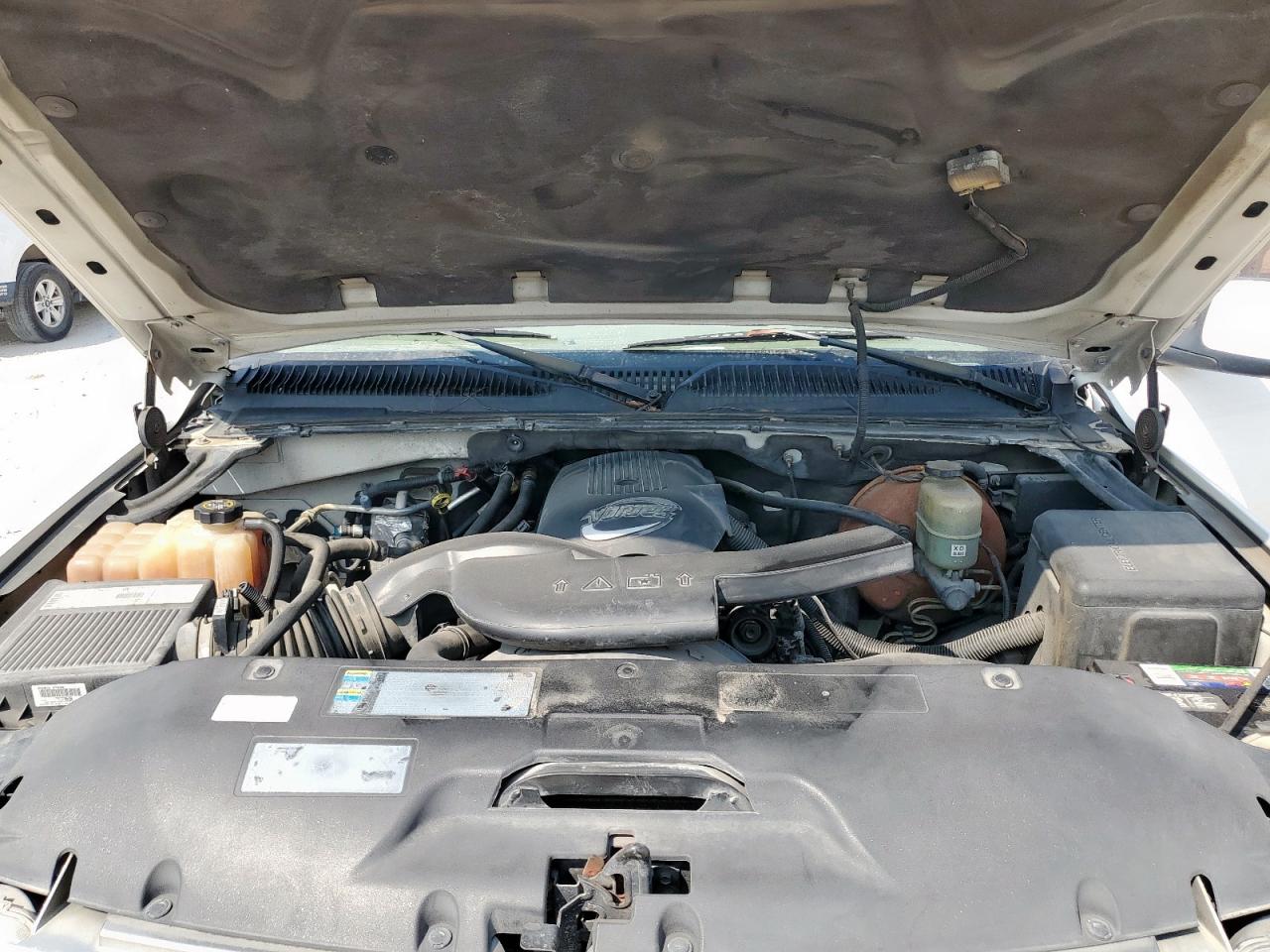 2002 Chevrolet Suburban C1500 VIN: 3GNEC16Z42G177309 Lot: 81143395