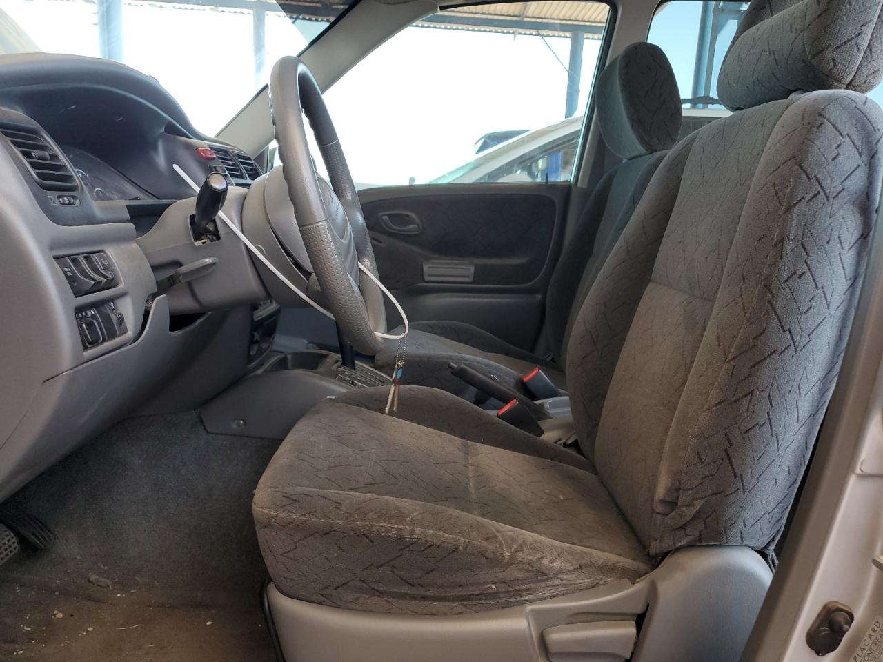 2001 Chevrolet Tracker Lt VIN: 2CNBJ634516944727 Lot: 81793255