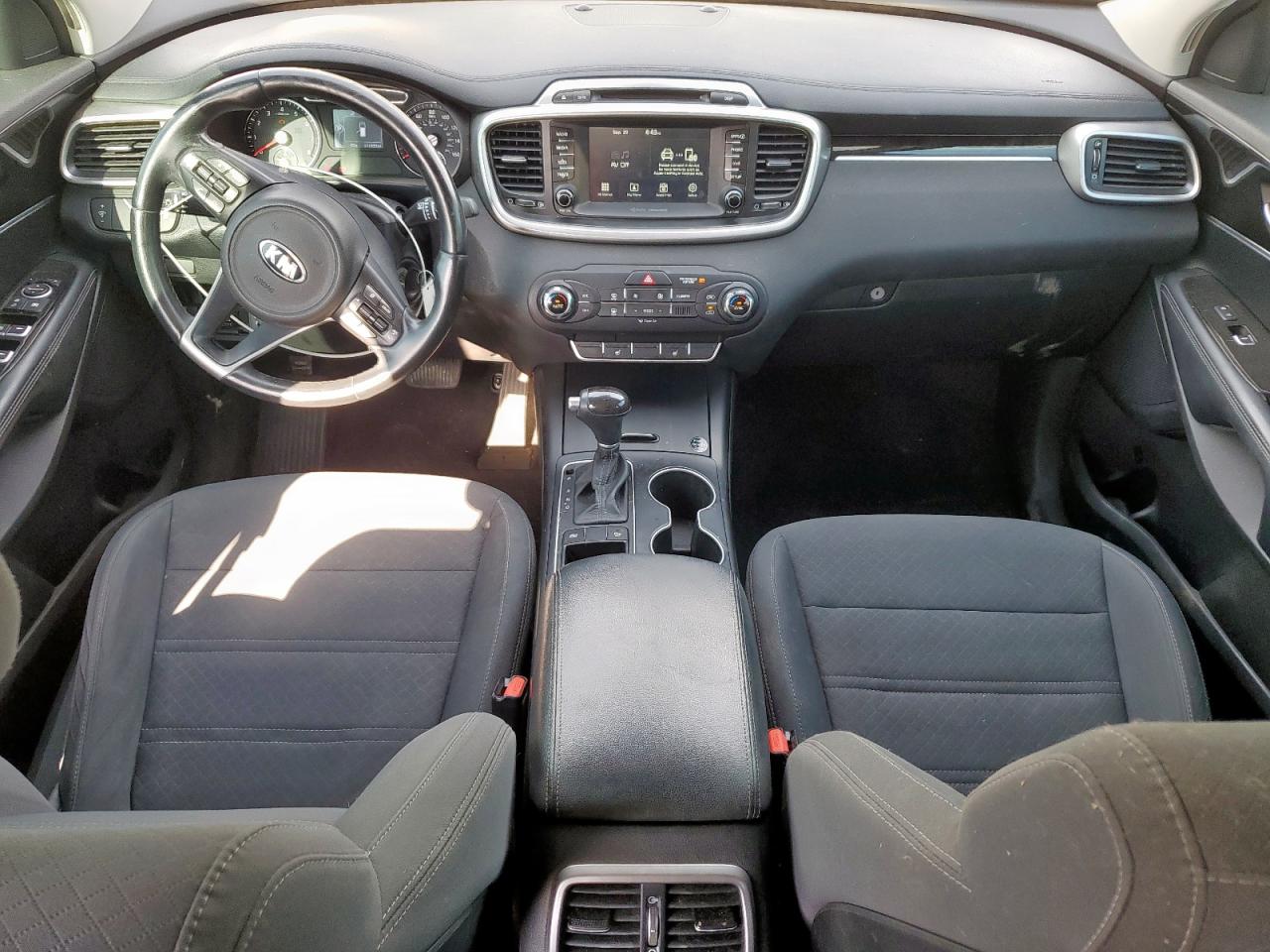 2017 Kia Sorento Lx VIN: 5XYPG4A34HG272485 Lot: 82134175