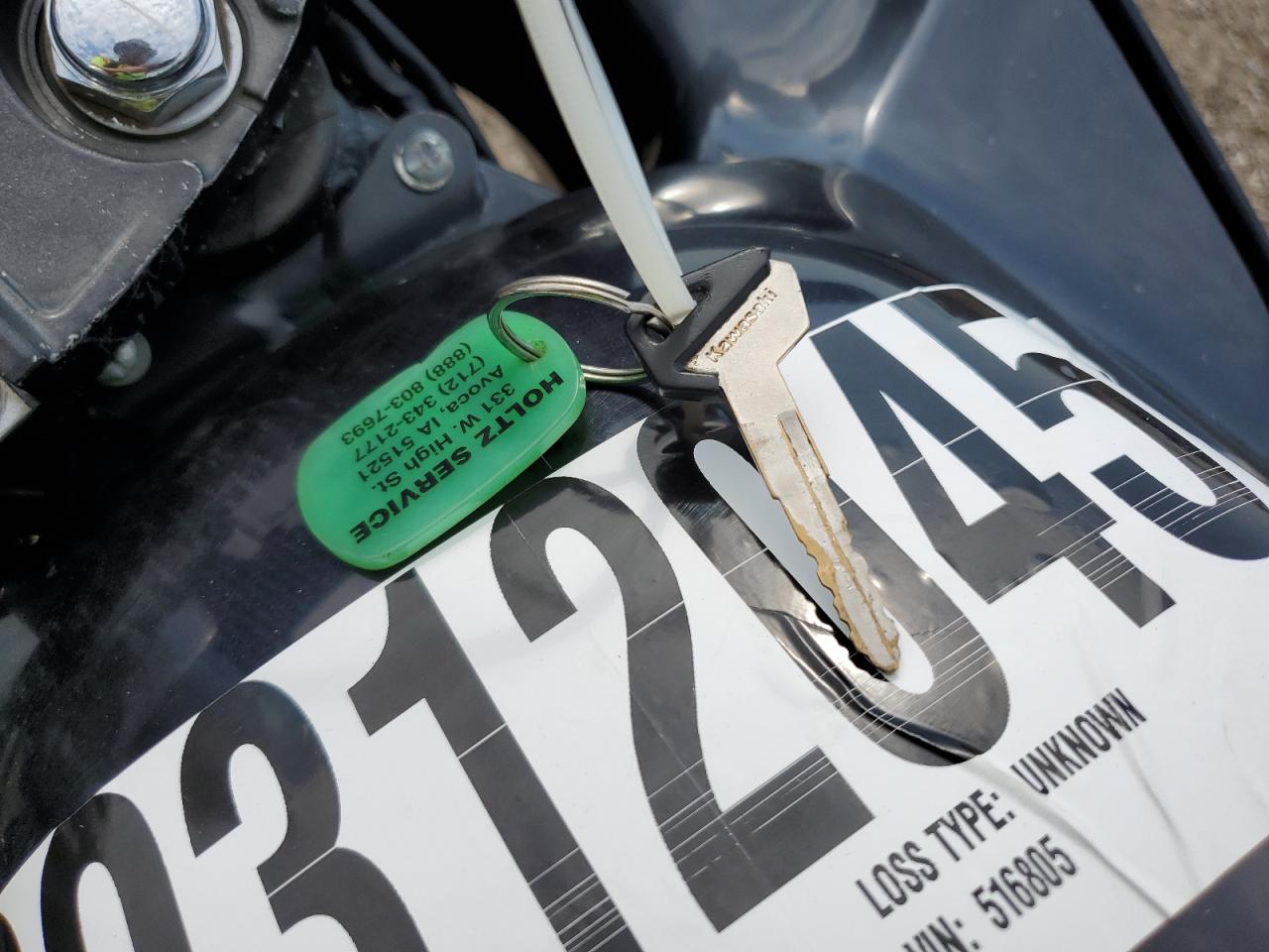 2001 Kawasaki Zx600 E VIN: JKAZX4E171B516805 Lot: 80312045