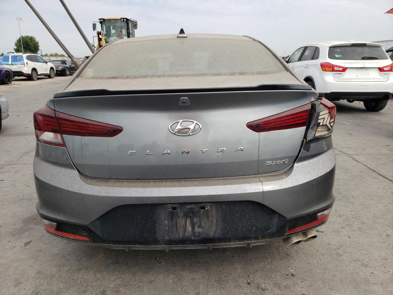 2019 Hyundai Elantra Sport VIN: KMHD04LBXKU816453 Lot: 81090395