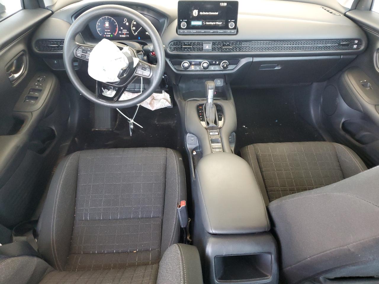 2024 Honda Hr-V Lx VIN: 3CZRZ1H30RM702258 Lot: 80341785