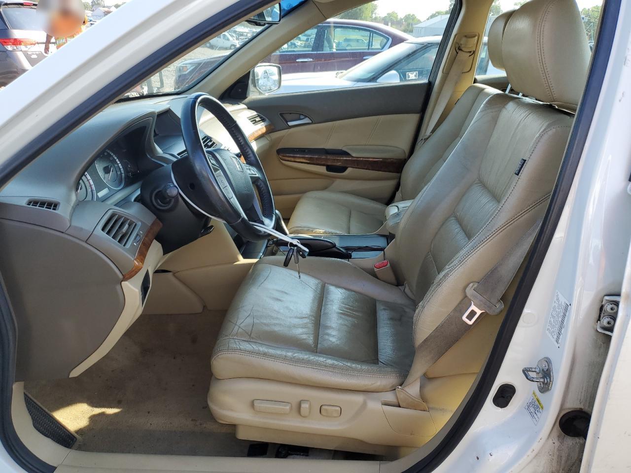 2010 Honda Accord Exl VIN: 1HGCP3F82AA003065 Lot: 81082585