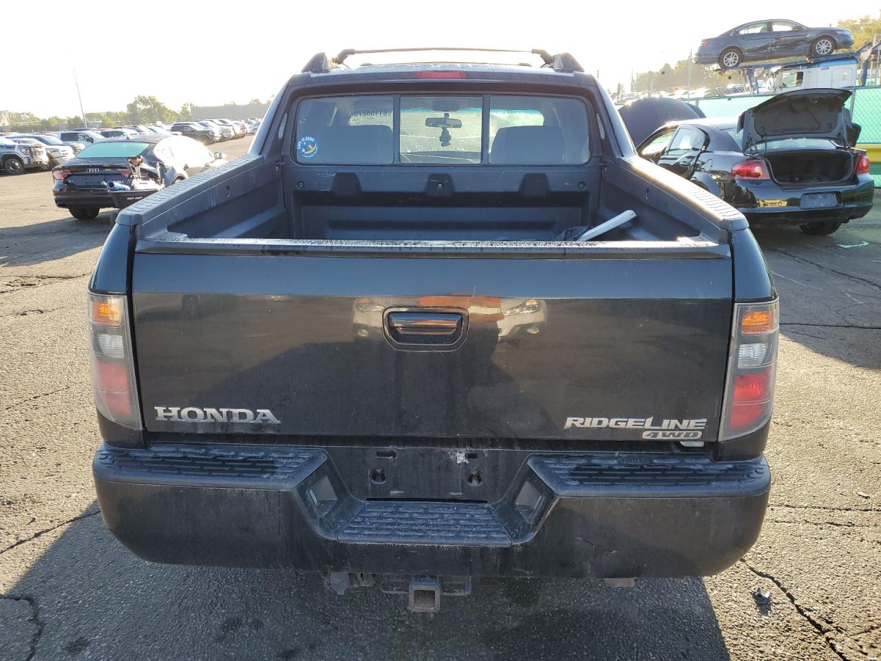 2008 Honda Ridgeline Rtx VIN: 2HJYK16398H515392 Lot: 81158275