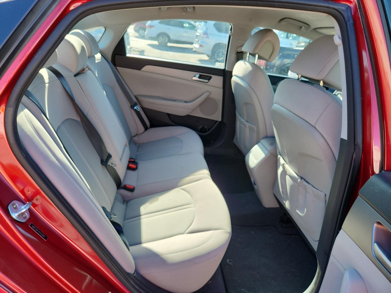 2015 Hyundai Sonata Se VIN: 5NPE24AF7FH137040 Lot: 81240285