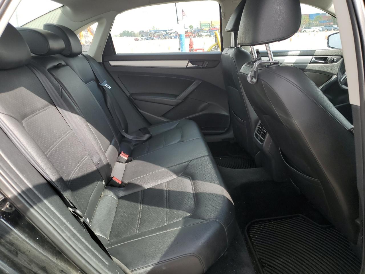 2013 Volkswagen Passat Se VIN: 1VWBP7A32DC112502 Lot: 84173275