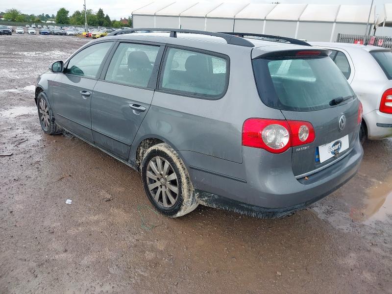 2006 VOLKSWAGEN PASSAT S TDI 