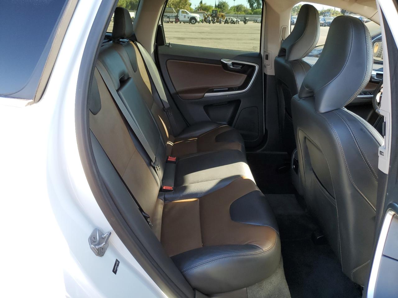 2017 Volvo Xc60 T6 Dynamic VIN: YV449MRR6H2181389 Lot: 80134035