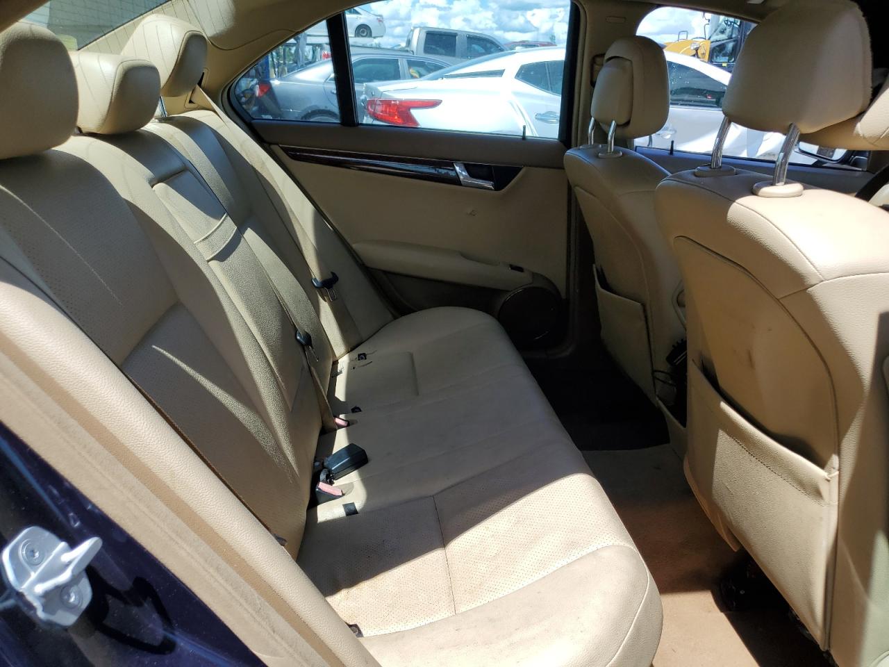 2008 Mercedes-Benz C 300 VIN: WDDGF54X18F084877 Lot: 70284105