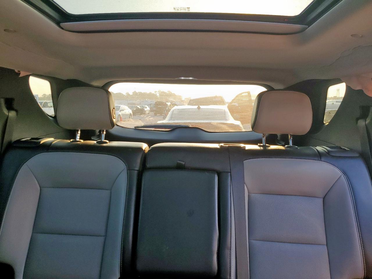 2019 Chevrolet Equinox Premier VIN: 3GNAXNEV8KS597841 Lot: 81245215