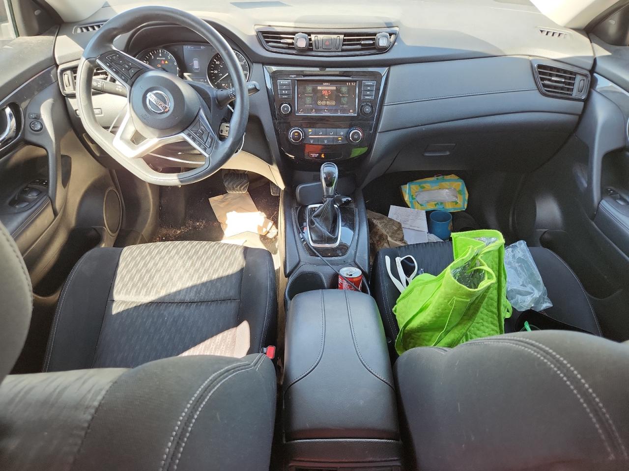 2018 Nissan Rogue S VIN: KNMAT2MV3JP517394 Lot: 71366715