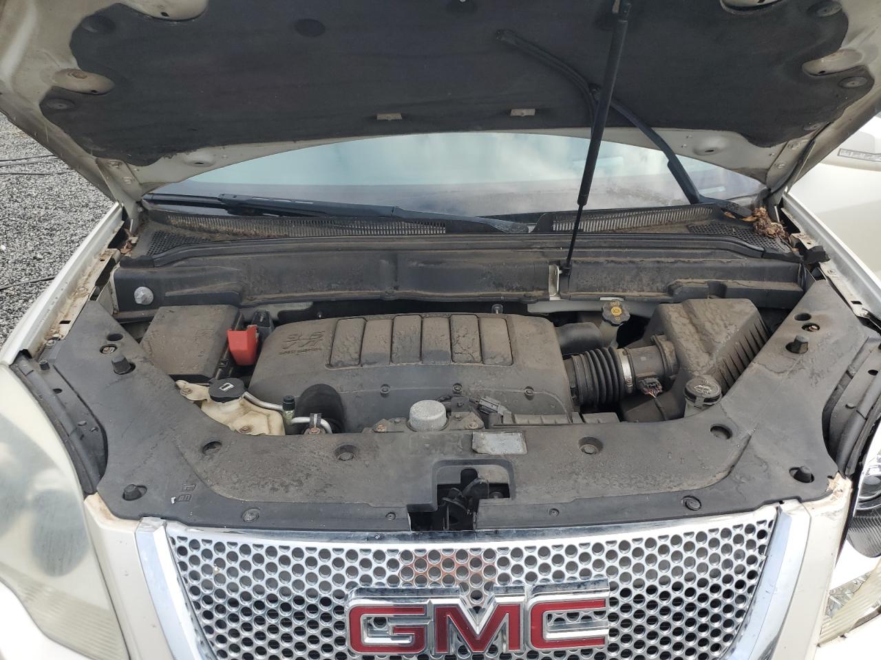 2011 GMC Acadia Denali VIN: 1GKKVTED8BJ288634 Lot: 81477345