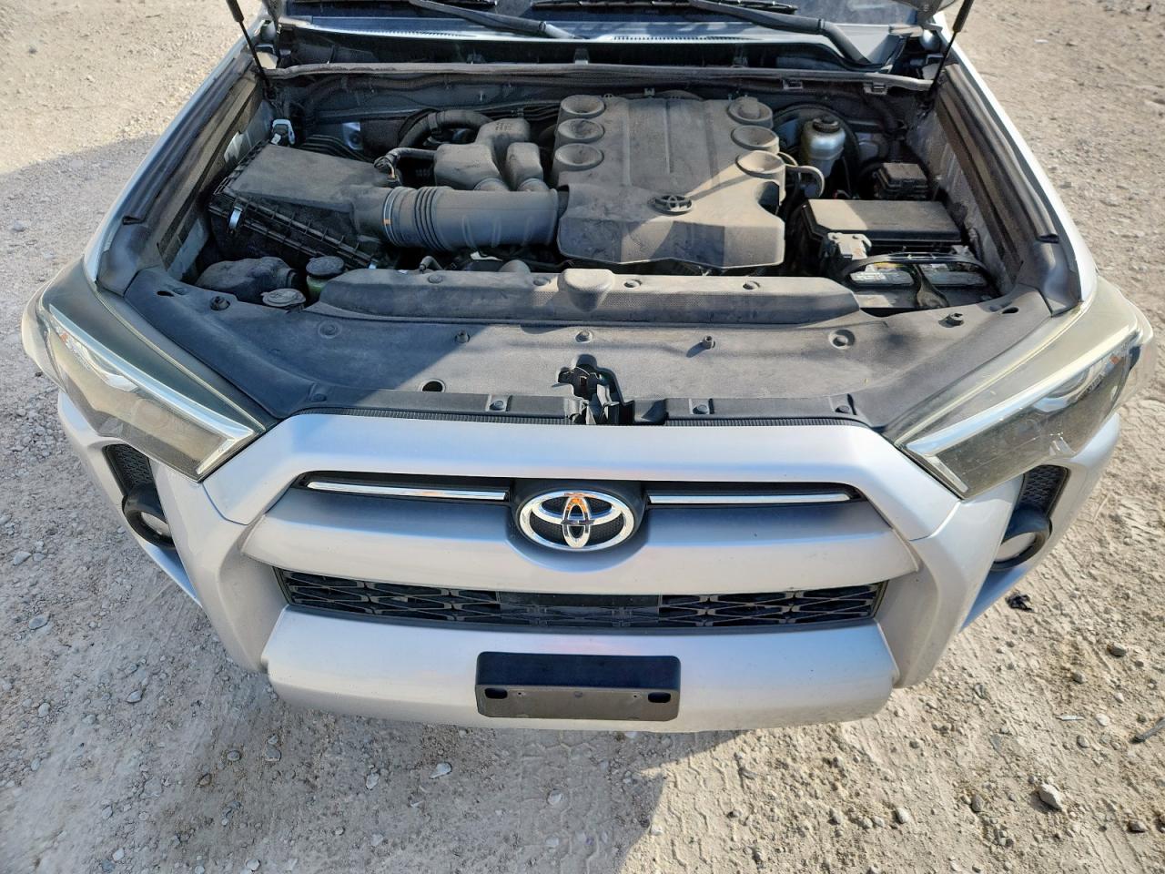 2020 Toyota 4Runner Sr5 VIN: JTEZU5JRXL5220965 Lot: 84054465