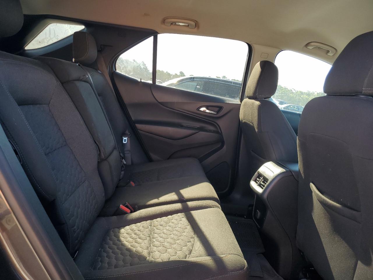 2018 Chevrolet Equinox Lt VIN: 3GNAXSEV9JS607242 Lot: 70626495