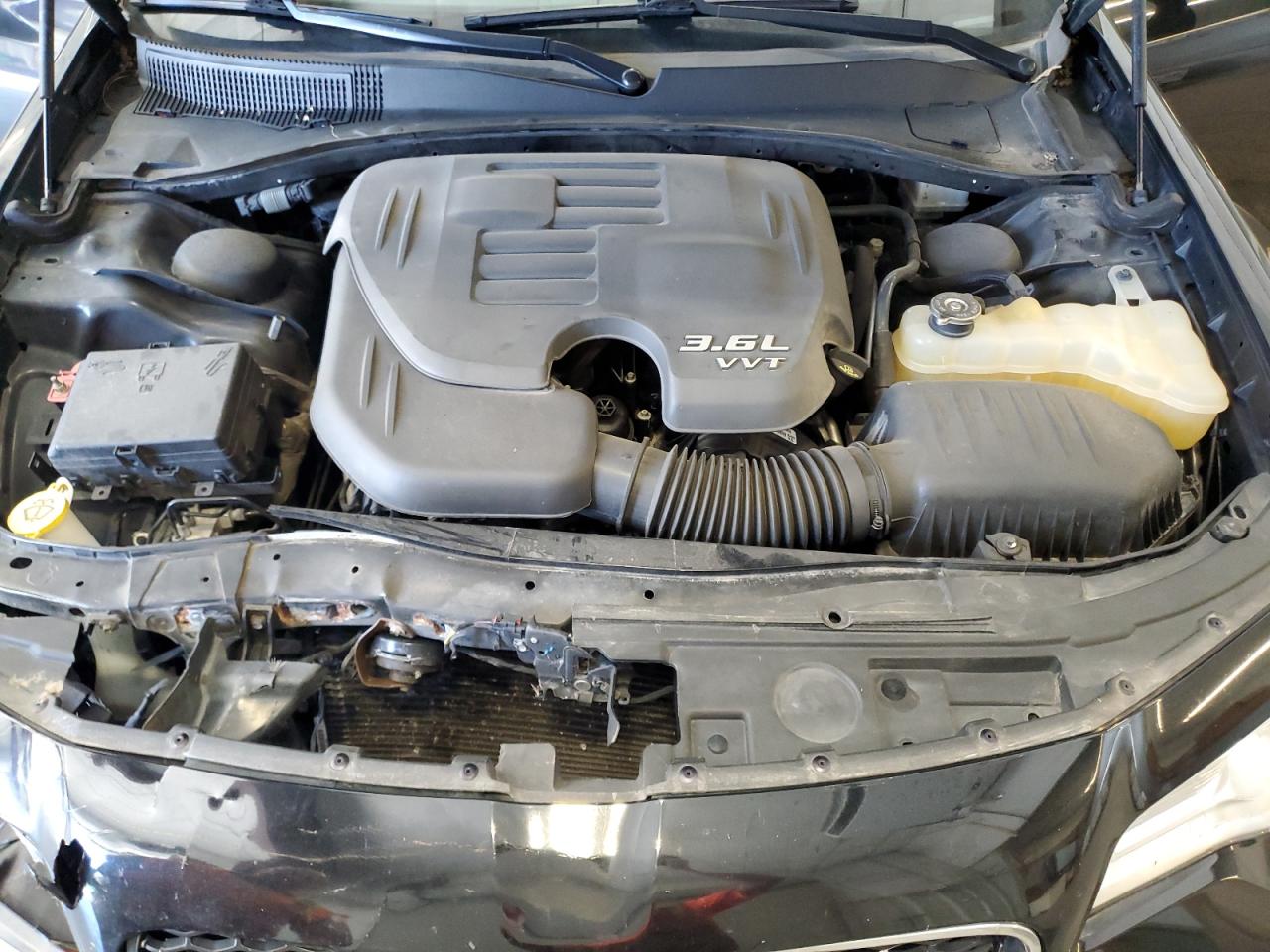 2017 Chrysler 300 Limited VIN: 2C3CCARG1HH619258 Lot: 84050155